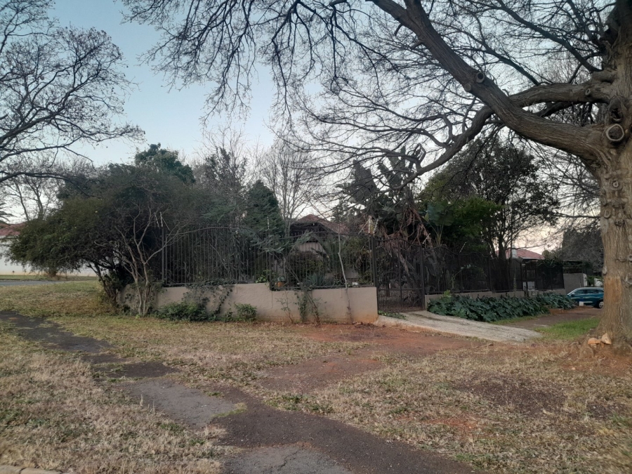 3 Bedroom Property for Sale in Cyrildene Gauteng