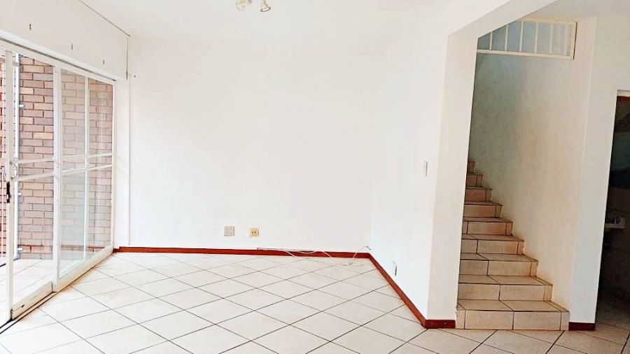 To Let 3 Bedroom Property for Rent in Wierda Park Gauteng