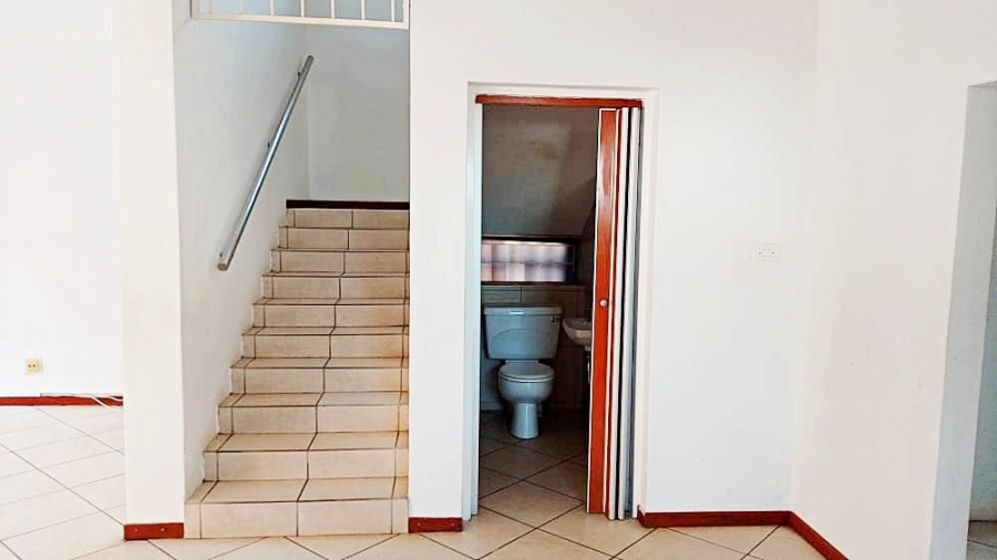 To Let 3 Bedroom Property for Rent in Wierda Park Gauteng