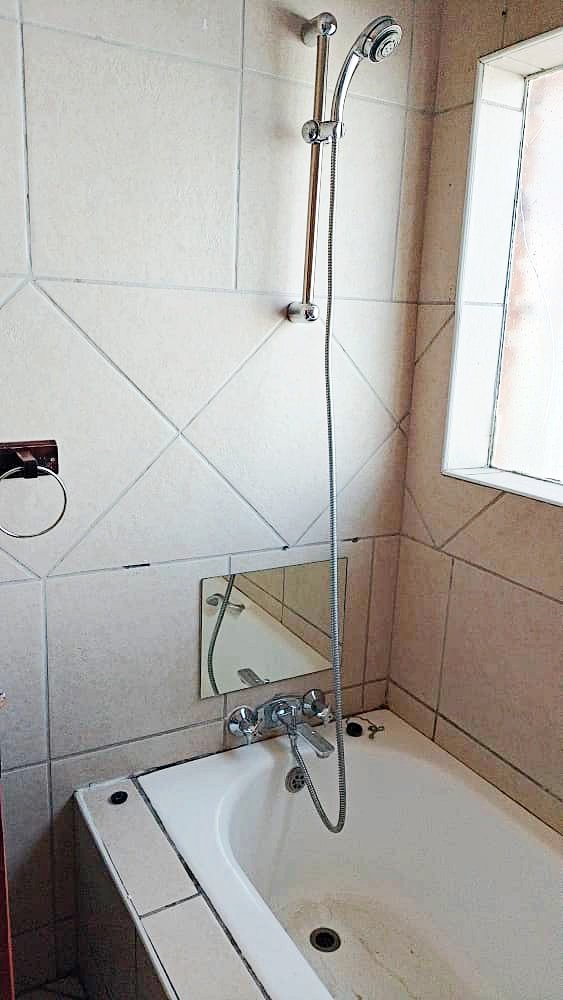 To Let 3 Bedroom Property for Rent in Wierda Park Gauteng