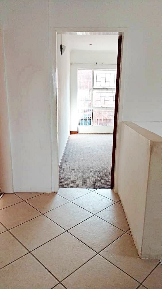 To Let 3 Bedroom Property for Rent in Wierda Park Gauteng