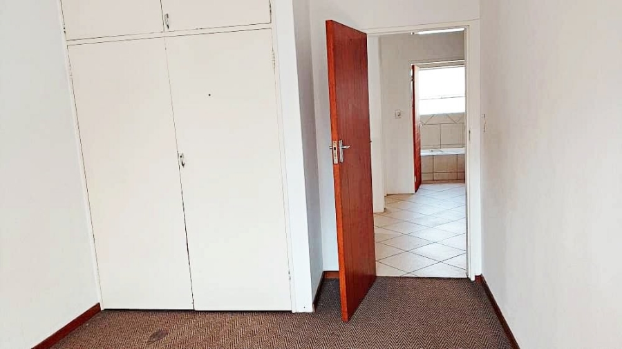To Let 3 Bedroom Property for Rent in Wierda Park Gauteng