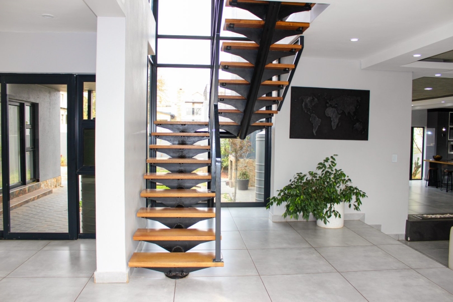 6 Bedroom Property for Sale in The Hills Game Reserve Estate Gauteng