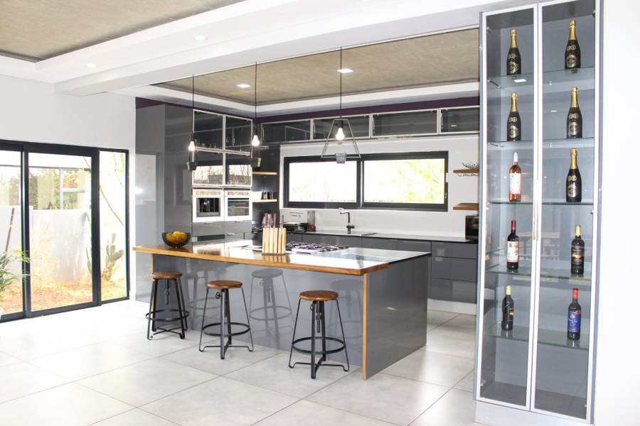 6 Bedroom Property for Sale in The Hills Game Reserve Estate Gauteng