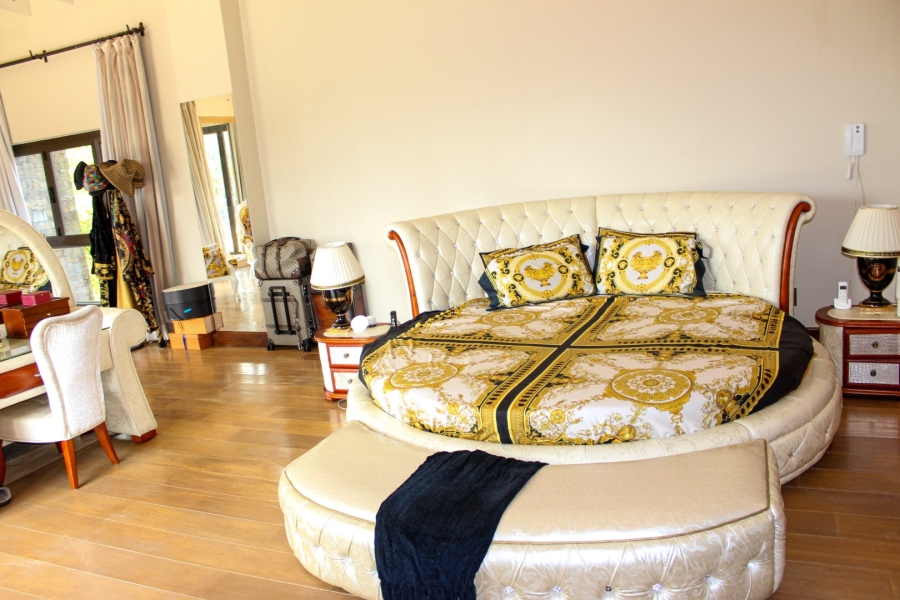 5 Bedroom Property for Sale in Mooikloof Equestrian Estate Gauteng
