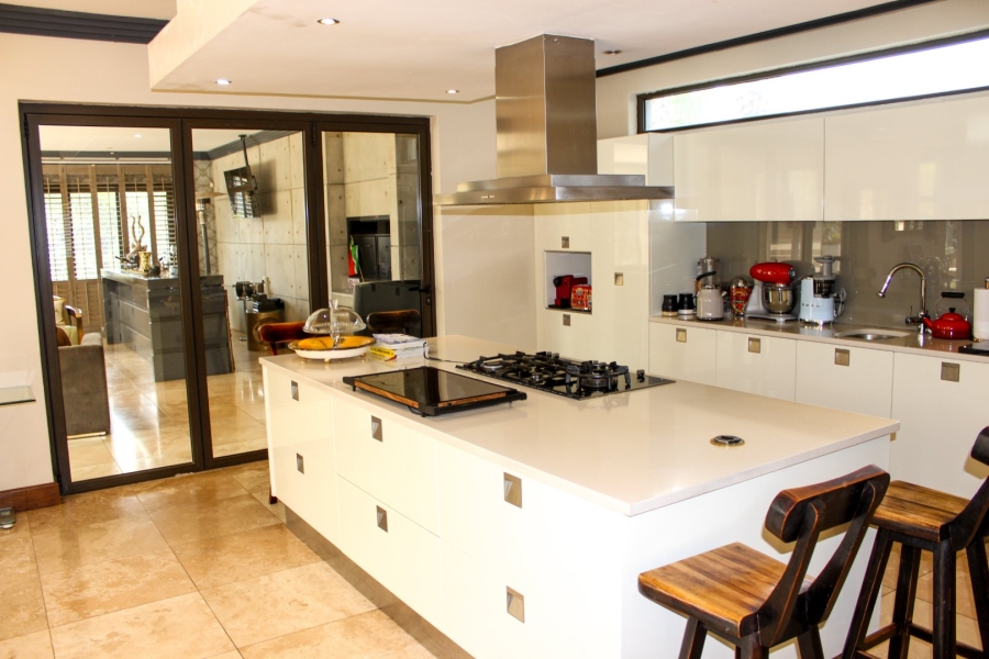 5 Bedroom Property for Sale in Mooikloof Equestrian Estate Gauteng