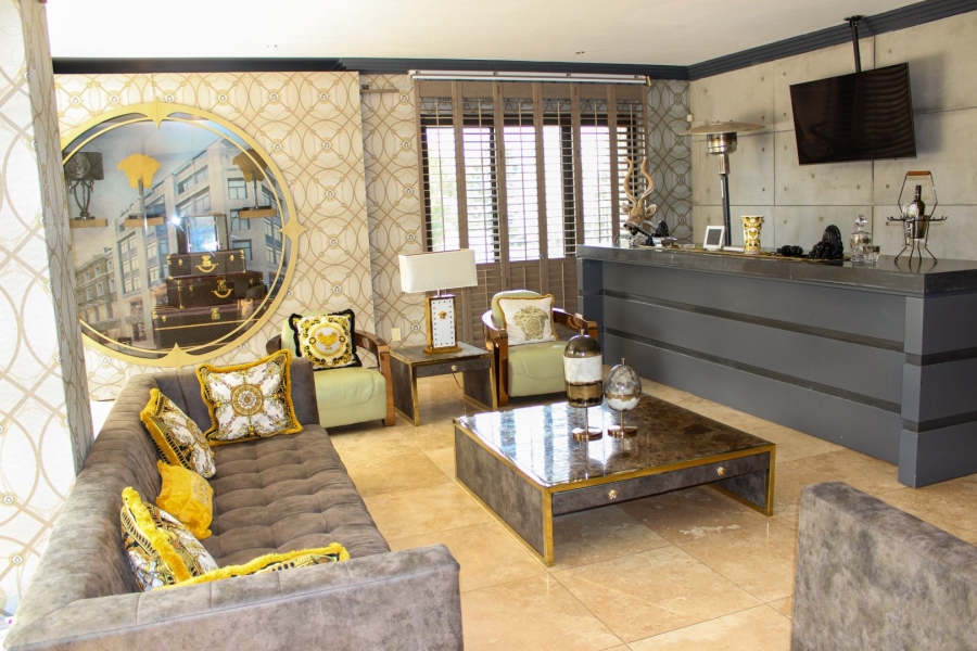 5 Bedroom Property for Sale in Mooikloof Equestrian Estate Gauteng