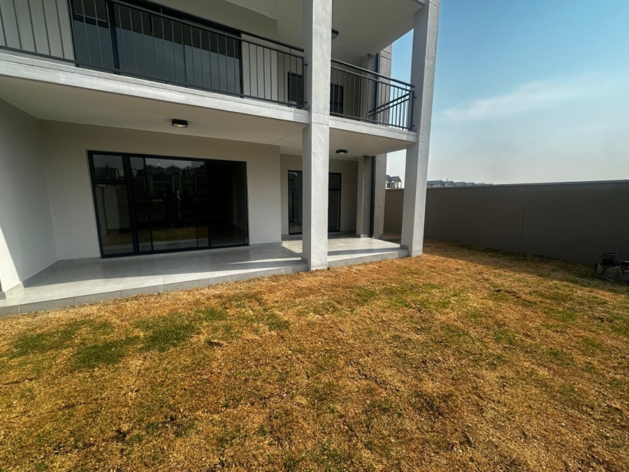To Let 3 Bedroom Property for Rent in Waterfall Gauteng