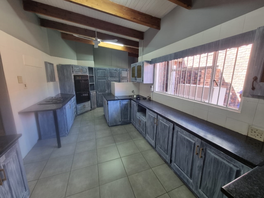 4 Bedroom Property for Sale in Moreleta Park Gauteng