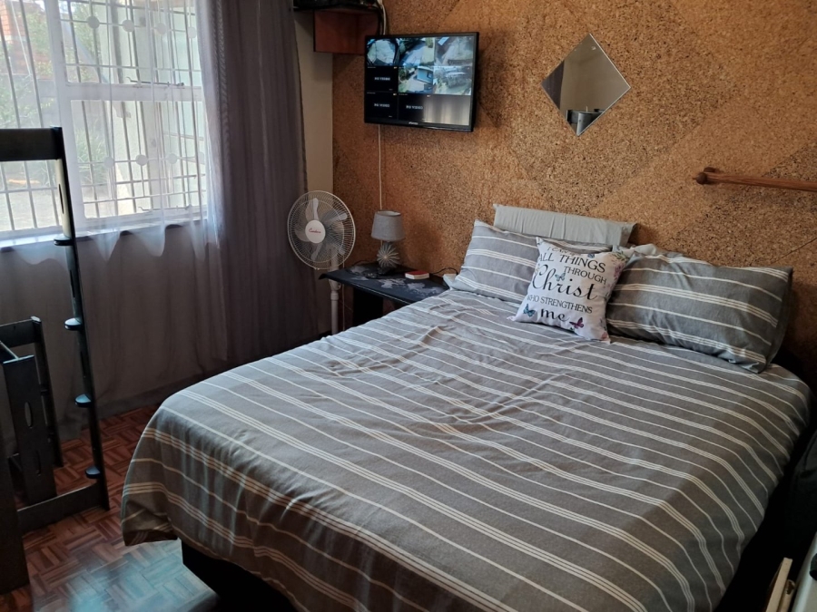 5 Bedroom Property for Sale in Birchleigh Gauteng