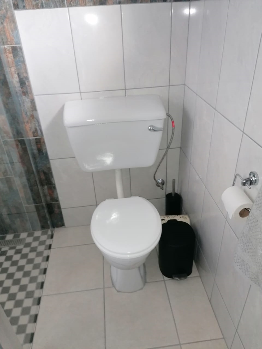 5 Bedroom Property for Sale in Birchleigh Gauteng