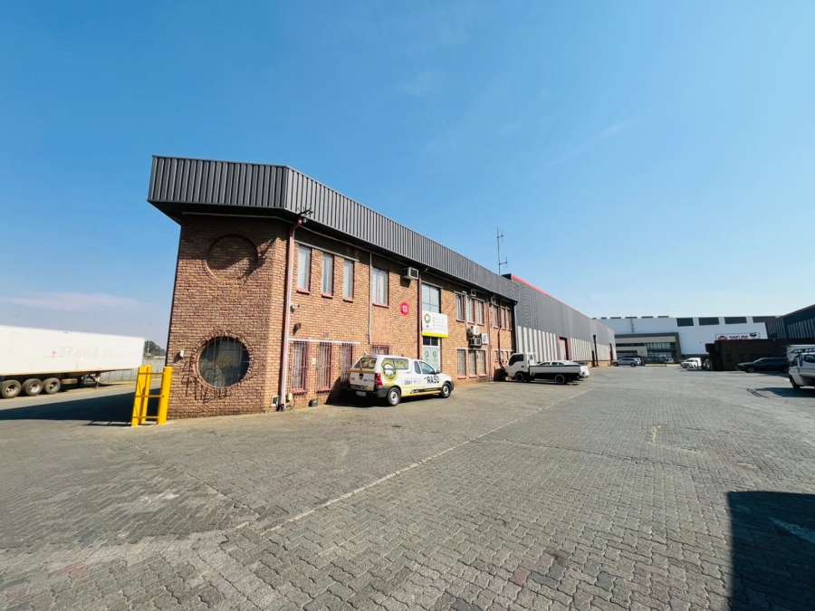  Bedroom Property for Sale in Jet Park Gauteng