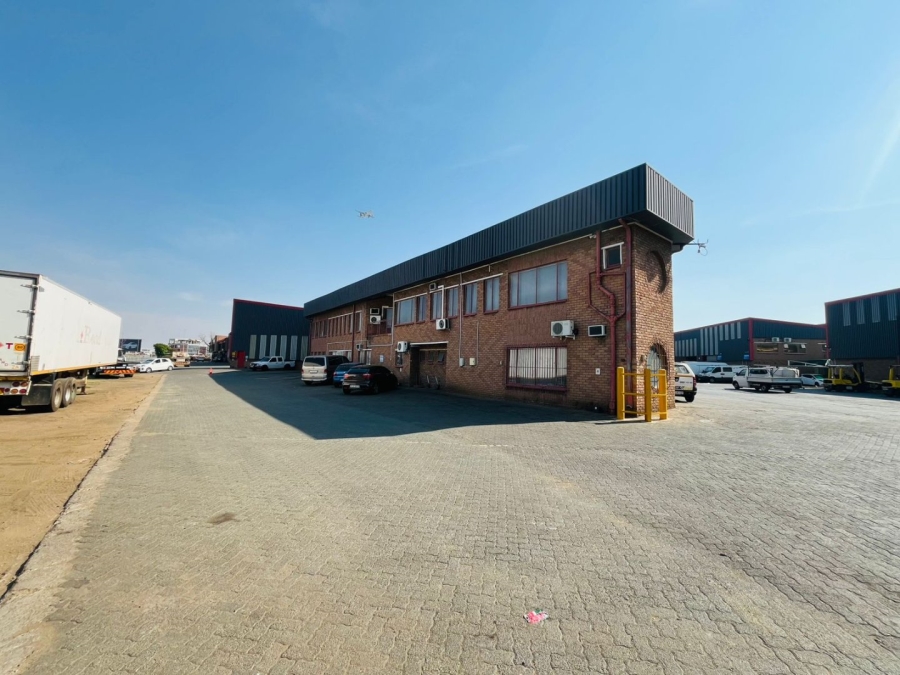  Bedroom Property for Sale in Jet Park Gauteng