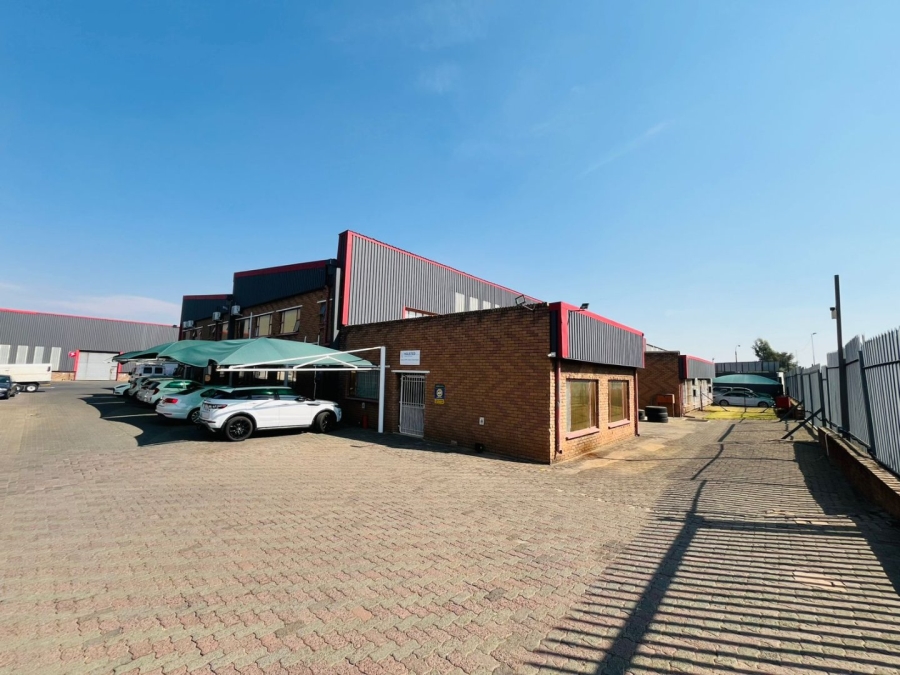  Bedroom Property for Sale in Jet Park Gauteng