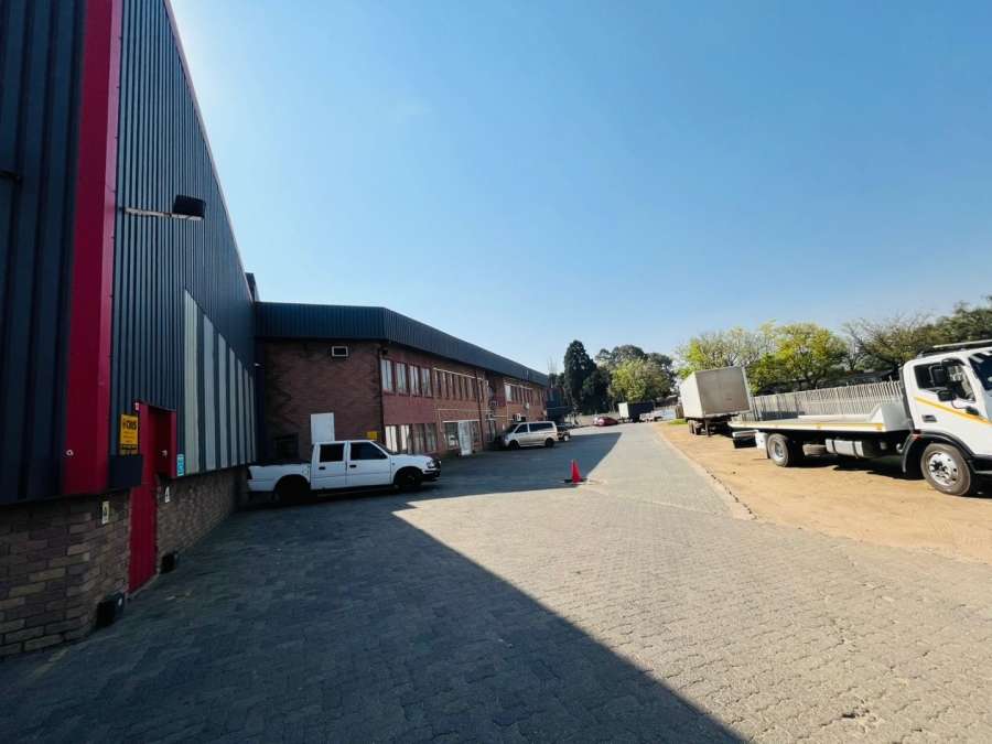  Bedroom Property for Sale in Jet Park Gauteng