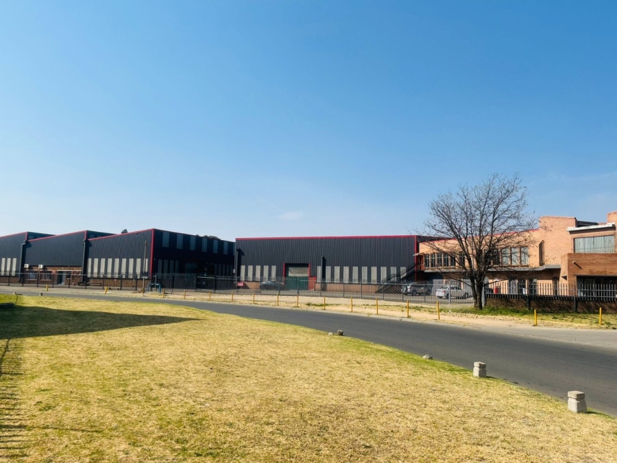  Bedroom Property for Sale in Jet Park Gauteng