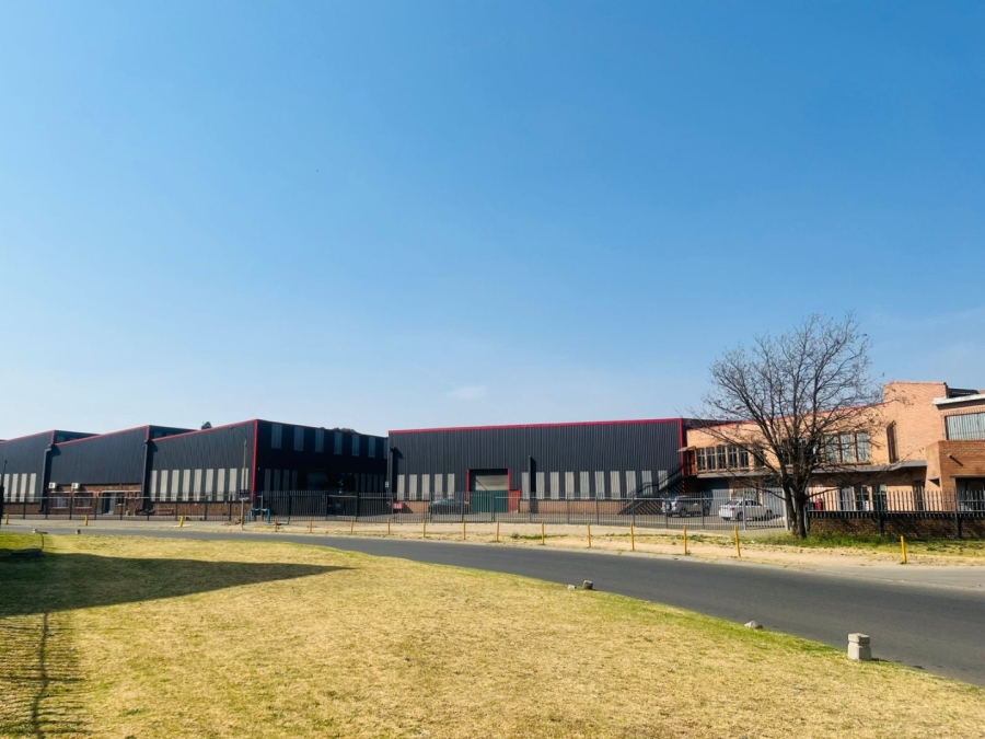  Bedroom Property for Sale in Jet Park Gauteng