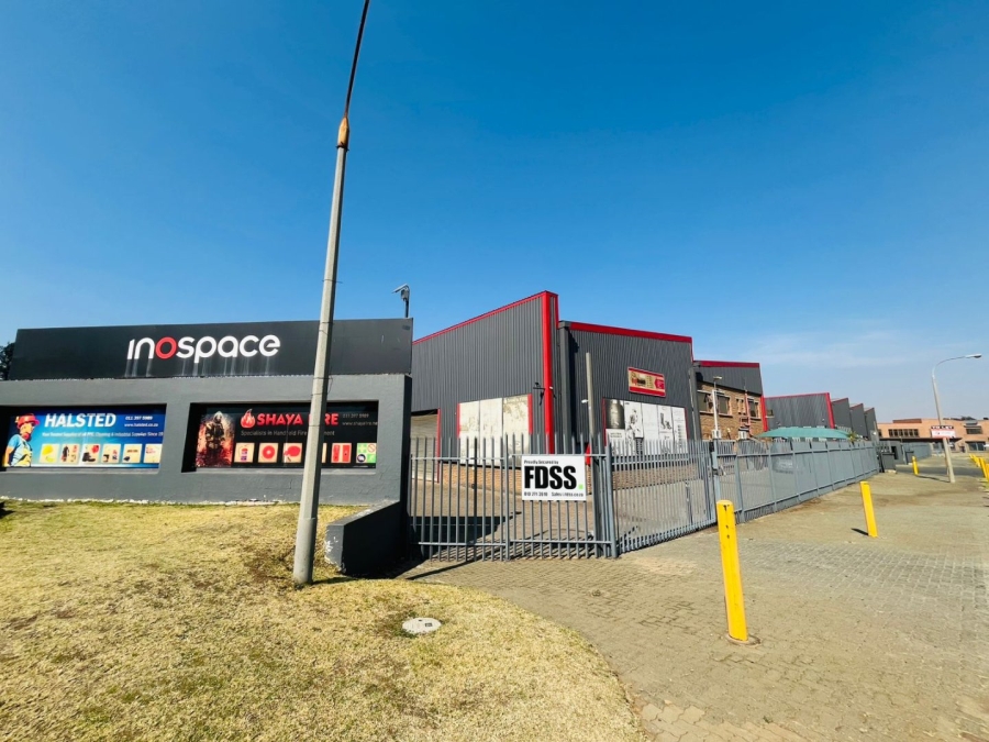  Bedroom Property for Sale in Jet Park Gauteng