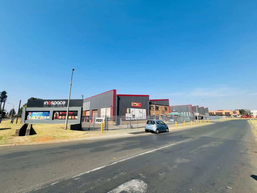  Bedroom Property for Sale in Jet Park Gauteng