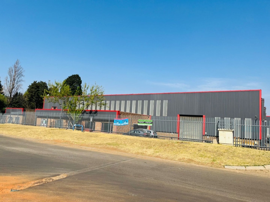  Bedroom Property for Sale in Jet Park Gauteng