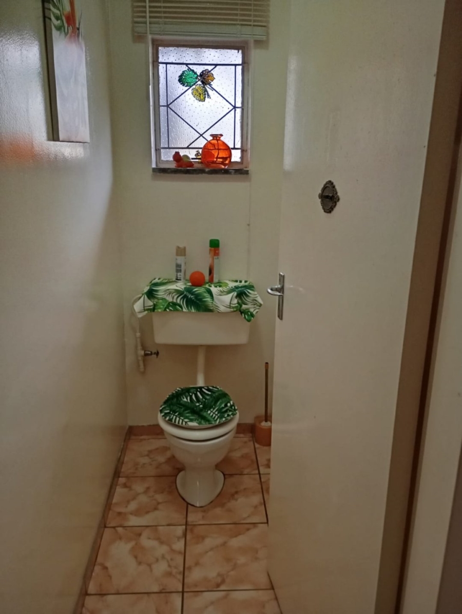 3 Bedroom Property for Sale in Selcourt Gauteng