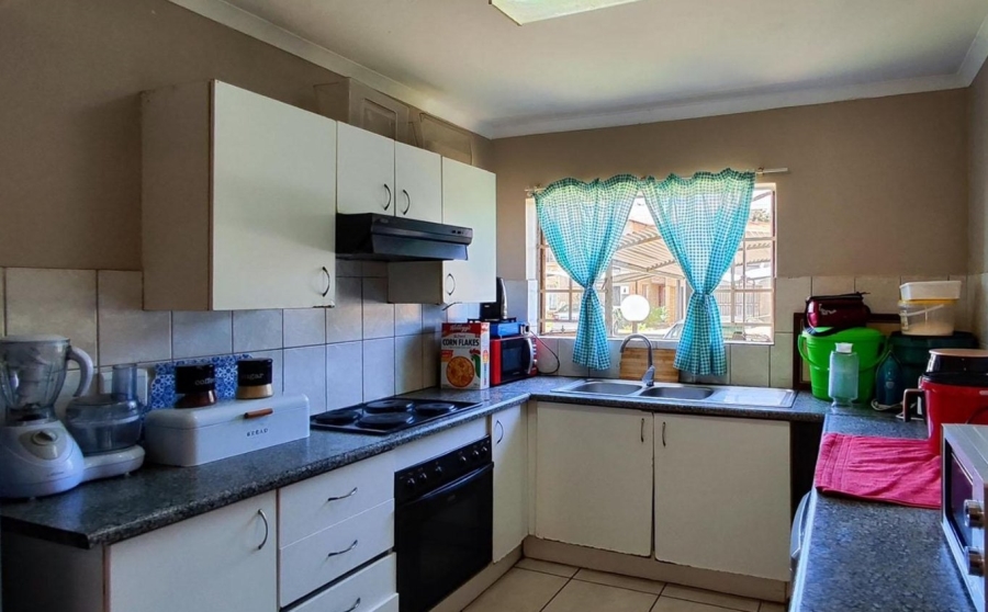 2 Bedroom Property for Sale in Sylviavale Gauteng