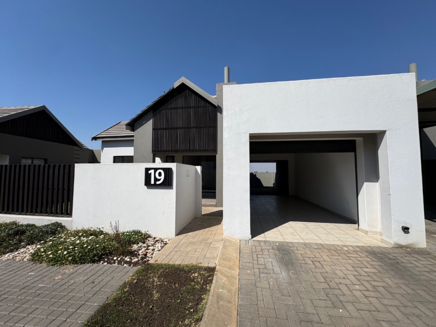 2 Bedroom Property for Sale in Glen Erasmia Gauteng