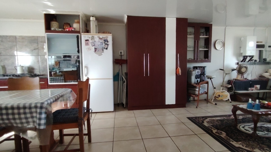  Bedroom Property for Sale in Nelsonia Gauteng