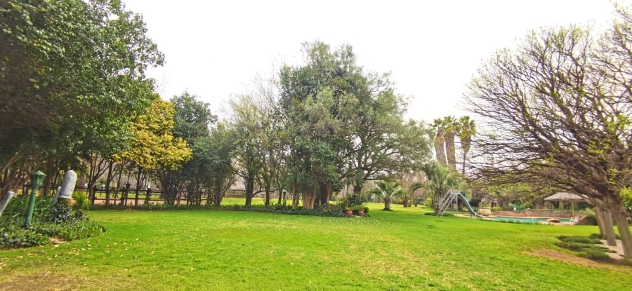 Commercial Property for Sale in Glen Donald A H Gauteng