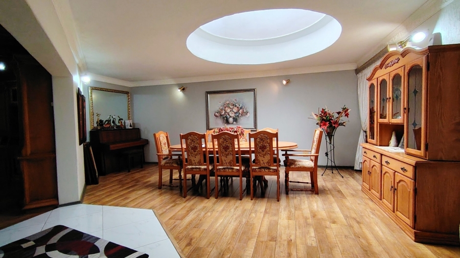 Commercial Property for Sale in Glen Donald A H Gauteng