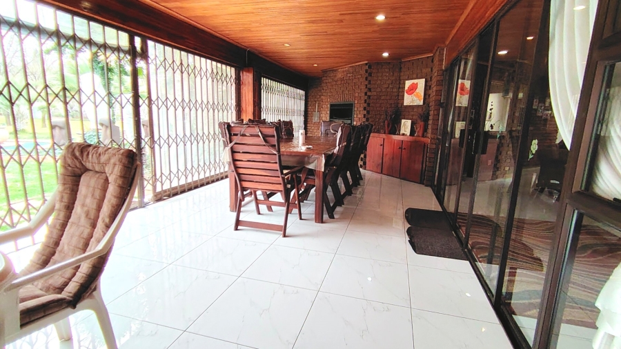 Commercial Property for Sale in Glen Donald A H Gauteng