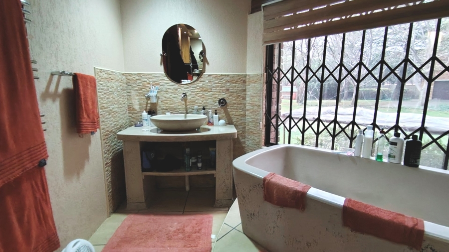 Commercial Property for Sale in Glen Donald A H Gauteng