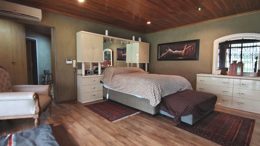 Commercial Property for Sale in Glen Donald A H Gauteng