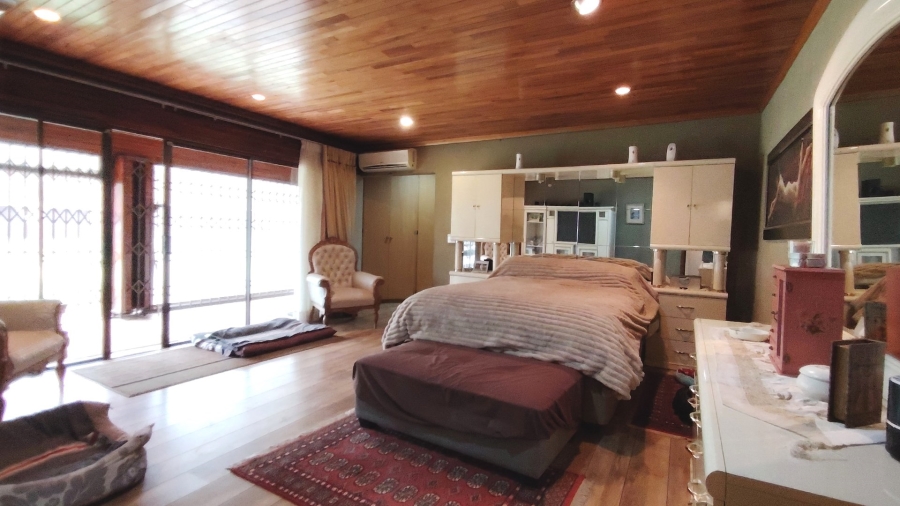 Commercial Property for Sale in Glen Donald A H Gauteng