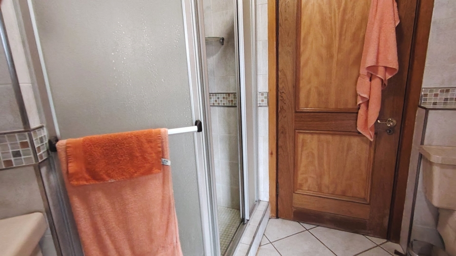 Commercial Property for Sale in Glen Donald A H Gauteng