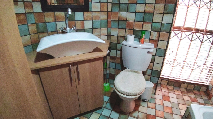 Commercial Property for Sale in Glen Donald A H Gauteng