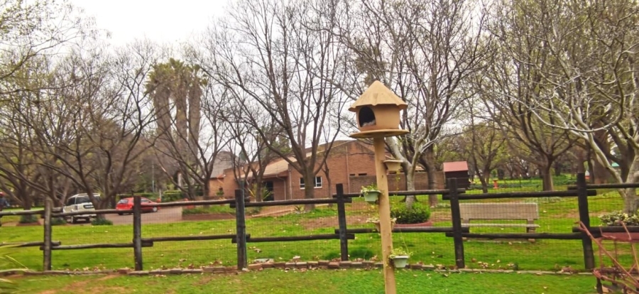 Commercial Property for Sale in Glen Donald A H Gauteng