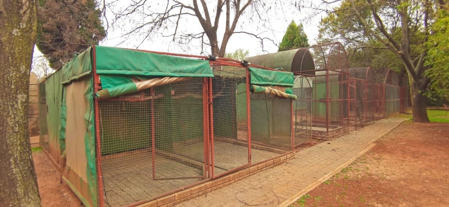 Commercial Property for Sale in Glen Donald A H Gauteng