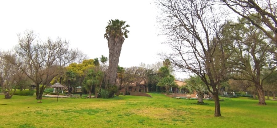 Commercial Property for Sale in Glen Donald A H Gauteng