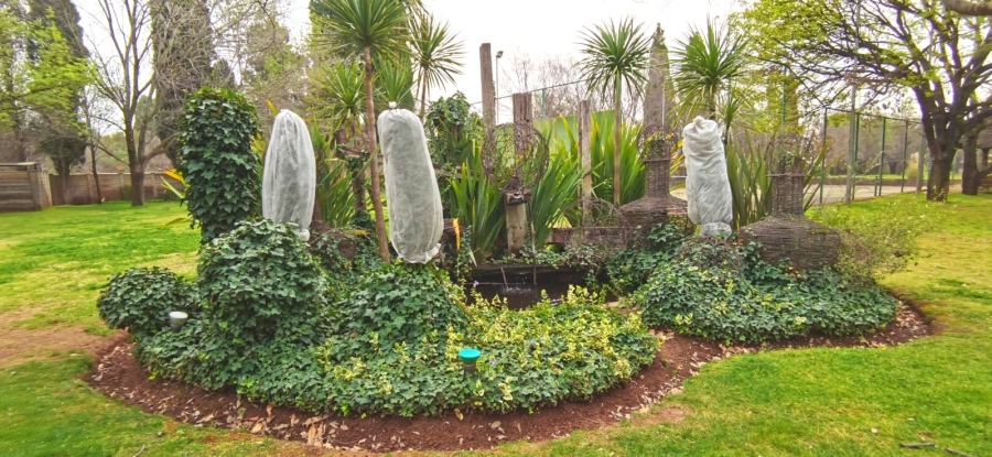 Commercial Property for Sale in Glen Donald A H Gauteng