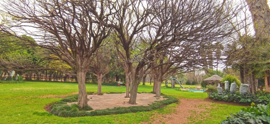 Commercial Property for Sale in Glen Donald A H Gauteng