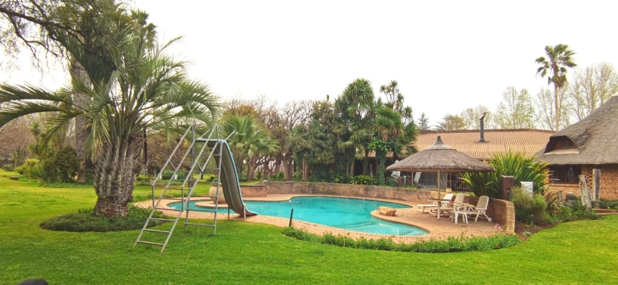 Commercial Property for Sale in Glen Donald A H Gauteng