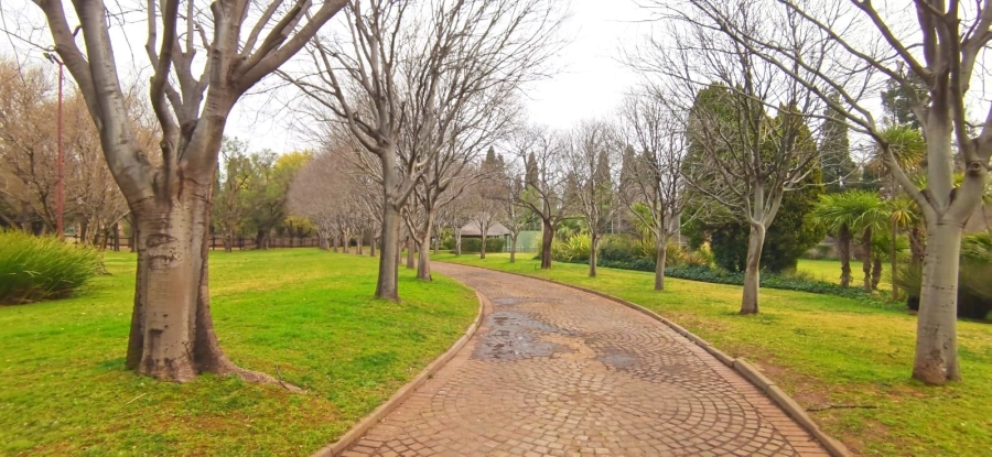 Commercial Property for Sale in Glen Donald A H Gauteng