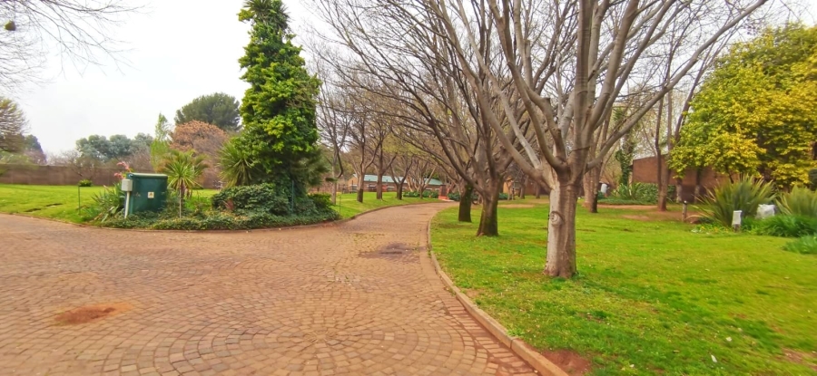 Commercial Property for Sale in Glen Donald A H Gauteng