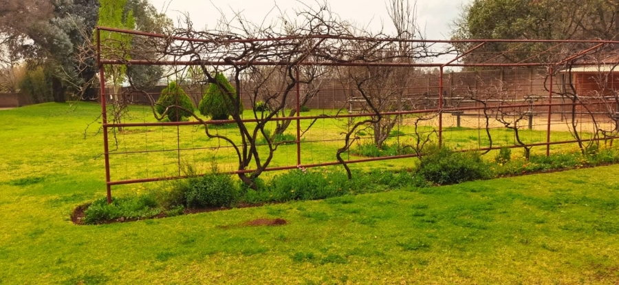 Commercial Property for Sale in Glen Donald A H Gauteng