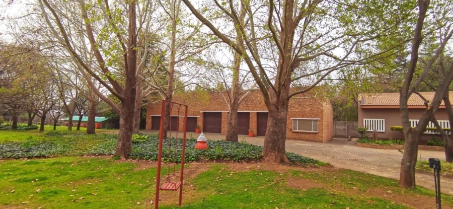 Commercial Property for Sale in Glen Donald A H Gauteng