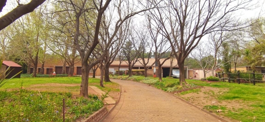 Commercial Property for Sale in Glen Donald A H Gauteng