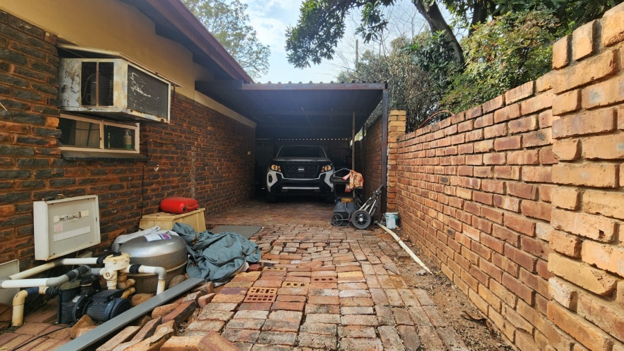 3 Bedroom Property for Sale in Theresa Park Gauteng