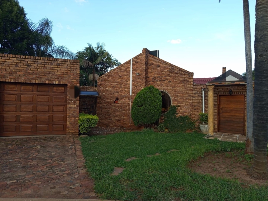 3 Bedroom Property for Sale in Karenpark Gauteng
