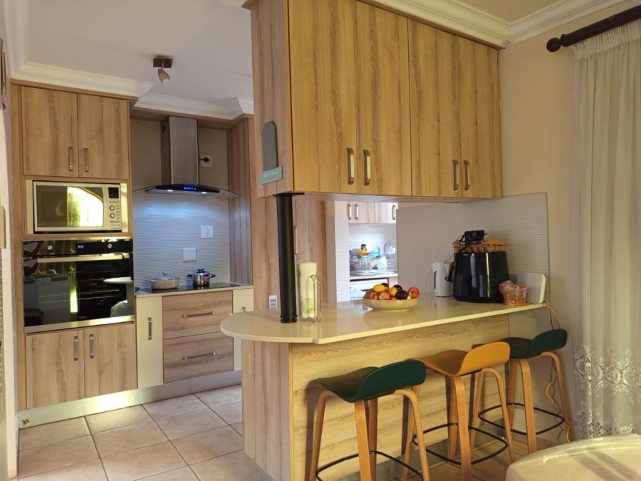3 Bedroom Property for Sale in Karenpark Gauteng